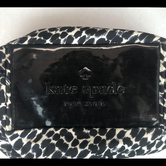 Kate Spade Stevie Lindenwood Leopard diaper bag - Picture 8 of 13